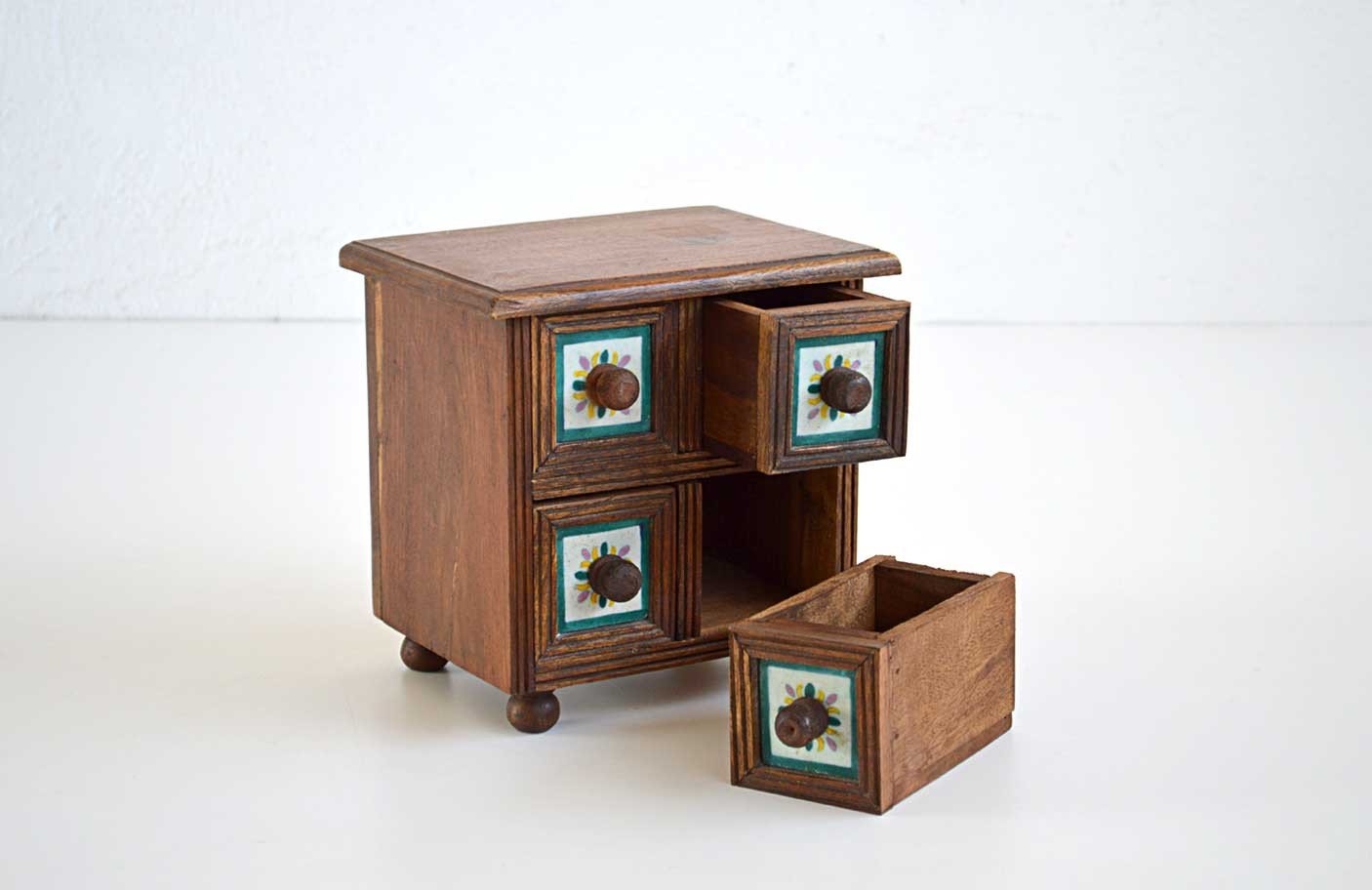 Scatola in Teak e Porcellana - 4 cassetti - lapagoda.net