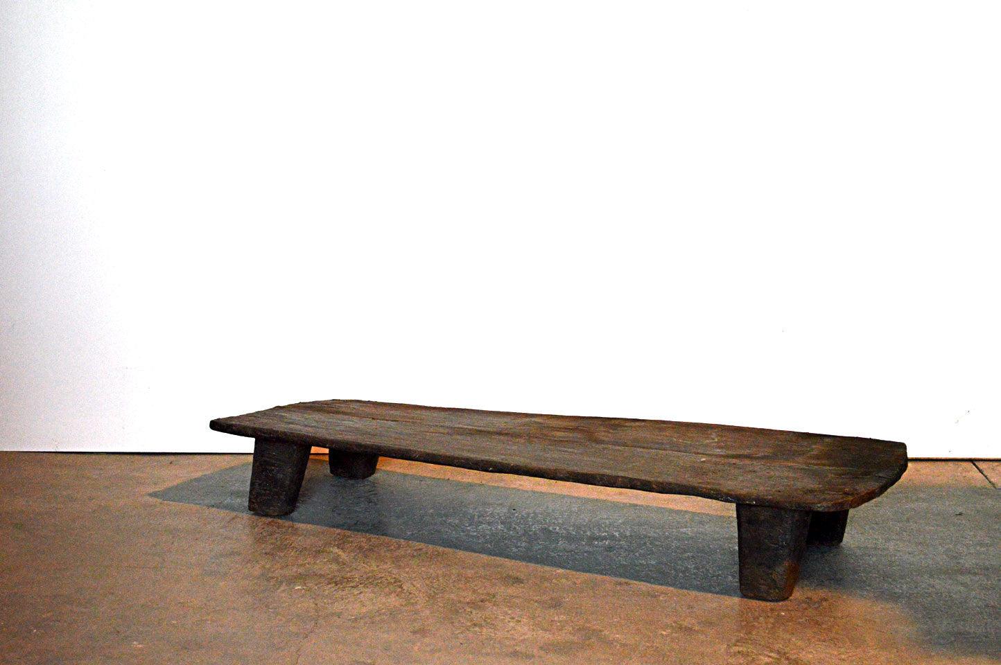 Panca tribale pezzo unico teak scavato - lapagoda.net