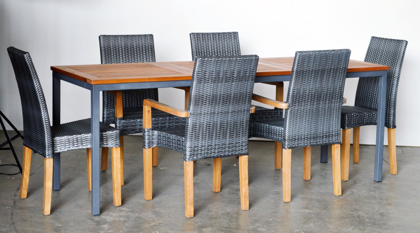 Completo da giardino Polyrattan con gamba in teak 6 poltrone e tavolo pranzo rettangolare set 1/7 - SCONTO 50% - lapagoda.net