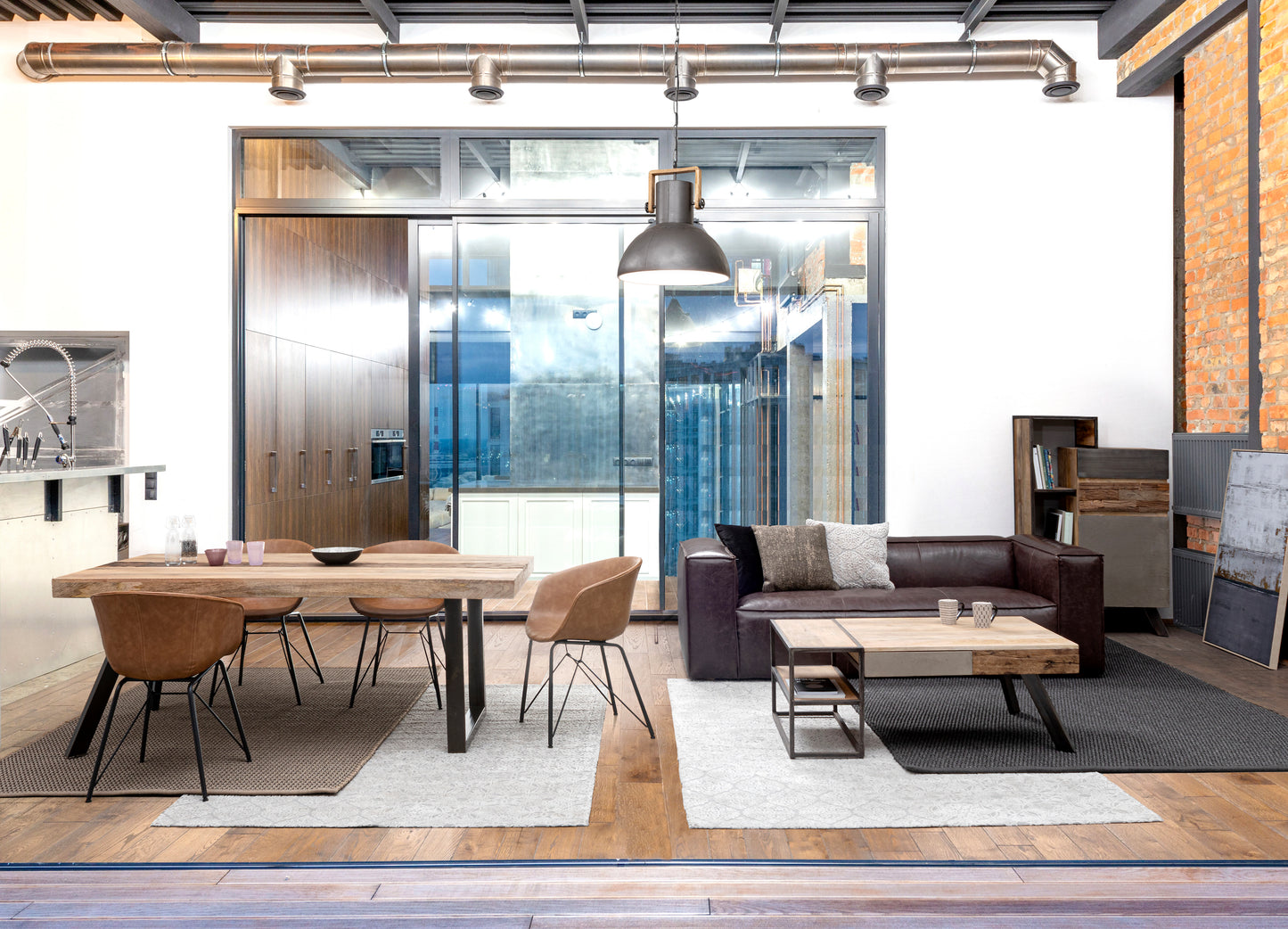 Tavolino industrial vintage con cassetti legno massiccio e acciaio