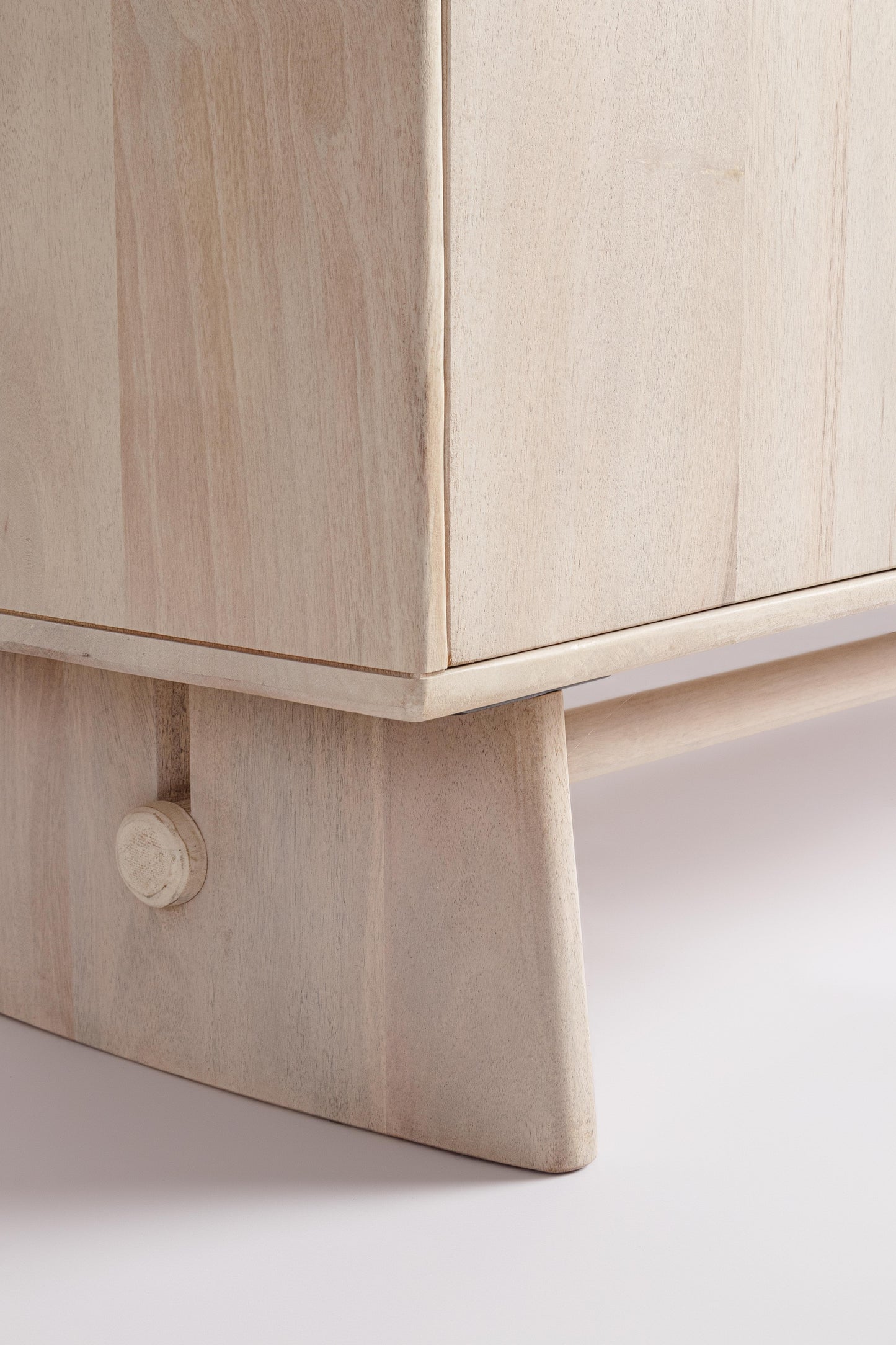Credenza 4 ante design contemporaneo in legno massiccio