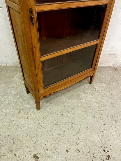 Vetrinetta coloniale in teak