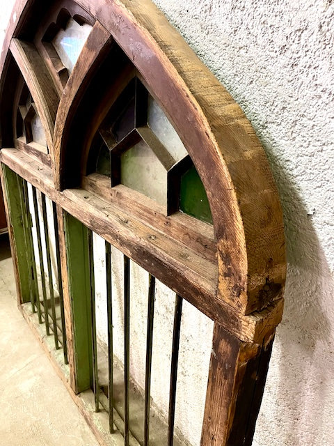 Antica Finestra Sindhi Indiana Originale in Legno Massiccio con Vetri Colorati