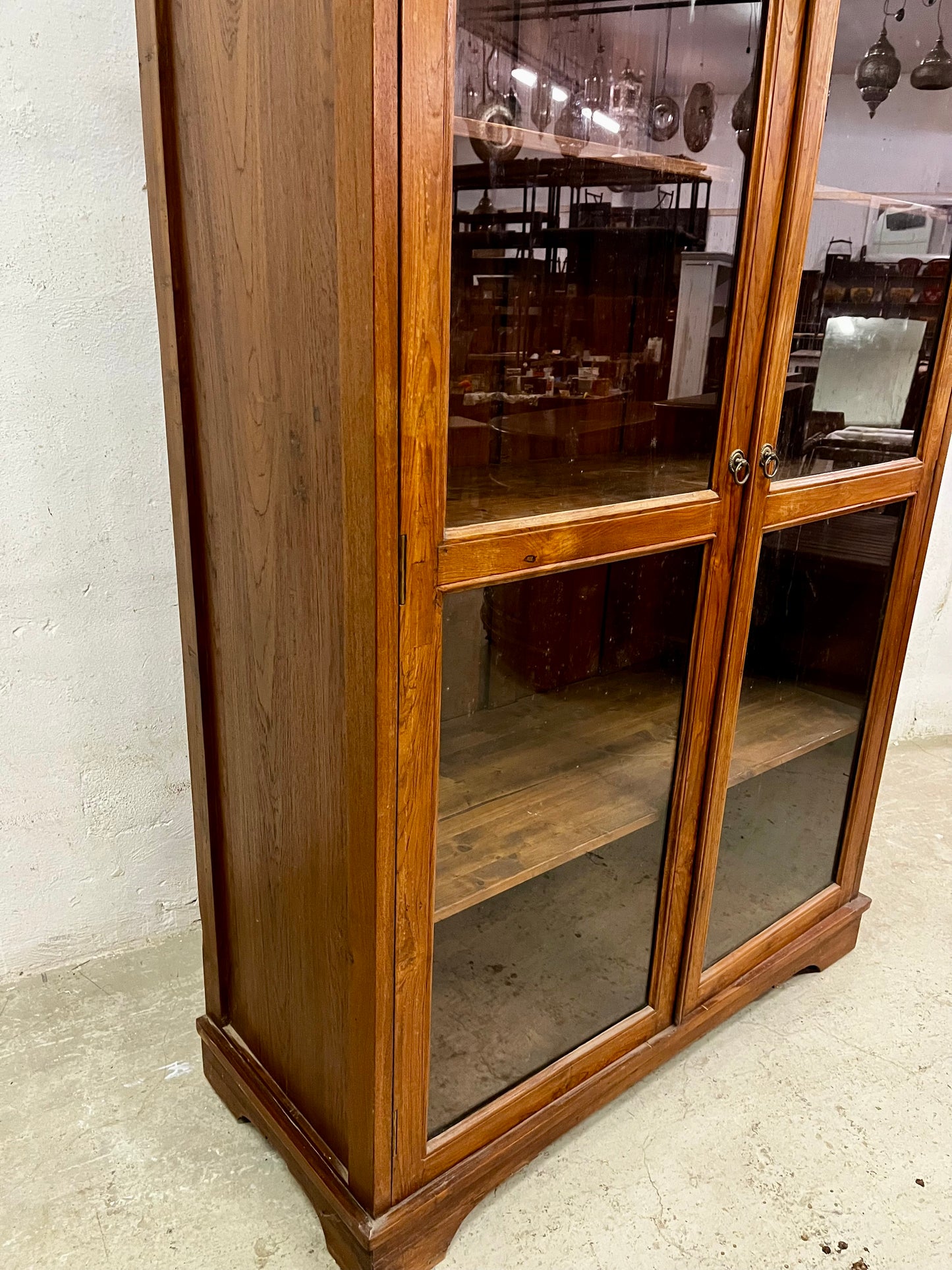 Vetrina coloniale in legno massiccio di teak