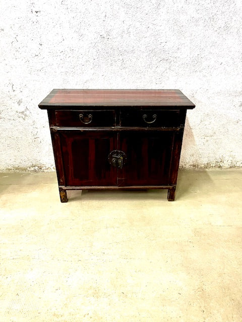 Credenza cinese originale in legno massiccio dipinto in lacca