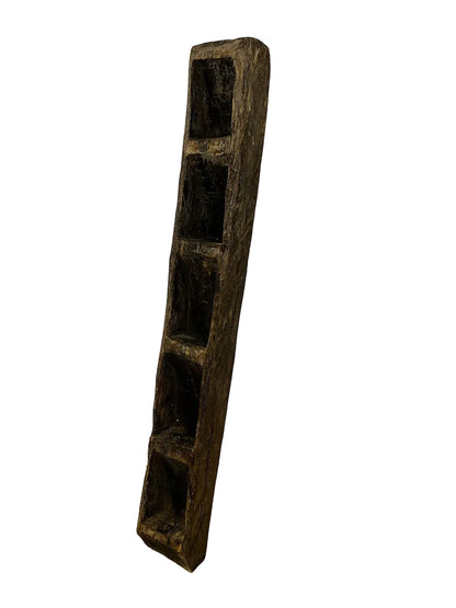 Scaletta nepalese originale in legno massiccio scavato