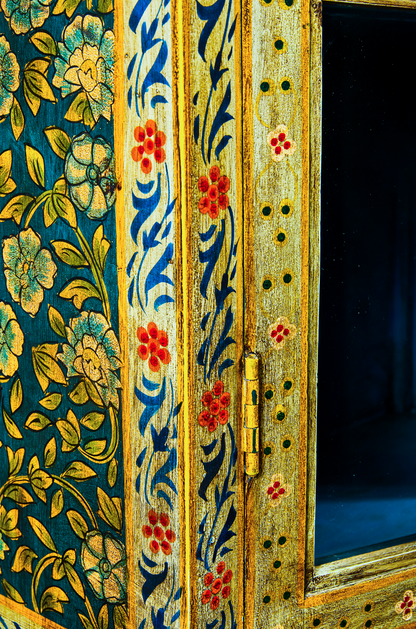 mobili indiani dipinti 