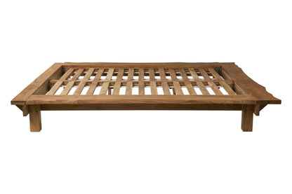 Letto etnico in legno massiccio naturale bordo vivo