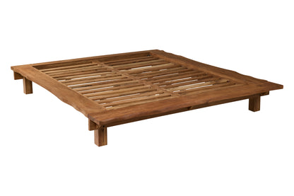 Letto etnico in legno massiccio naturale bordo vivo