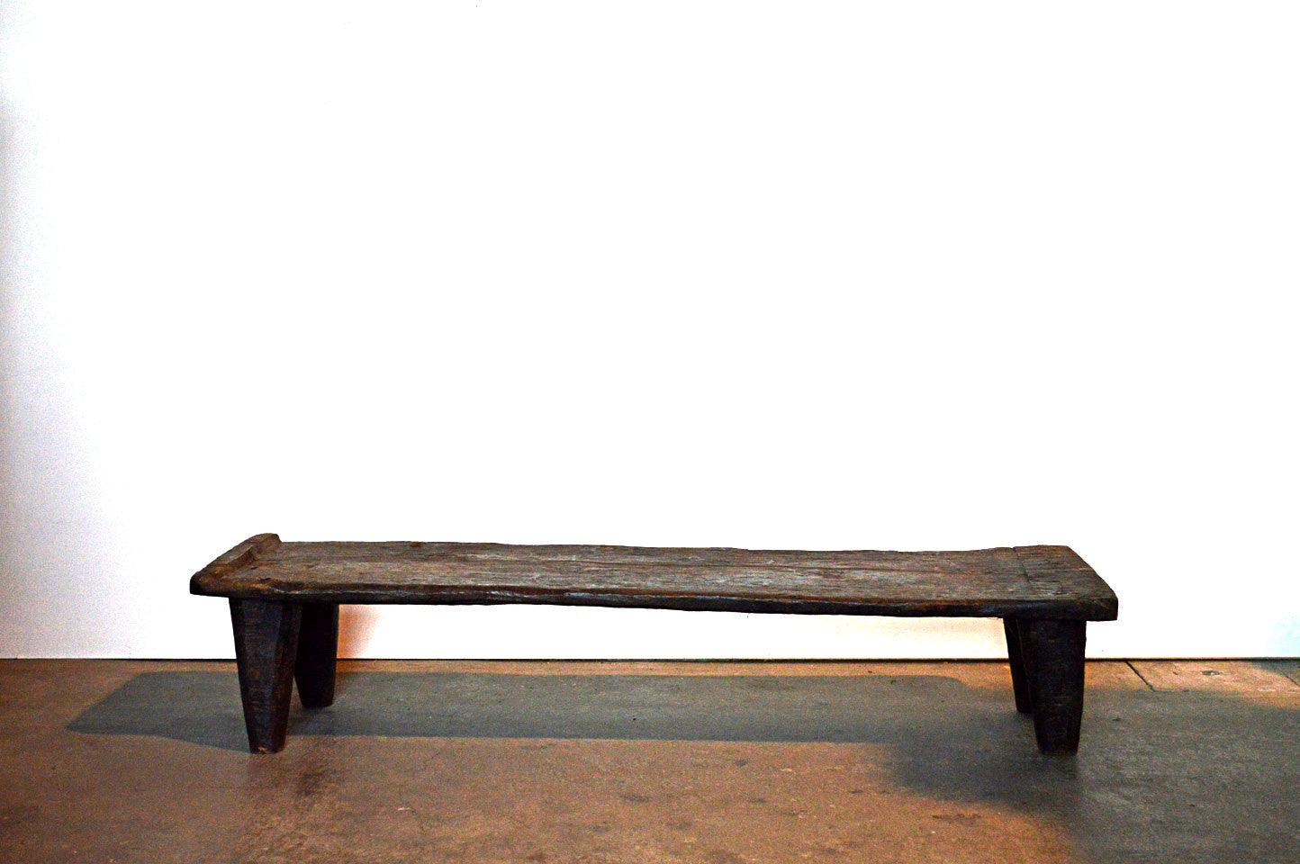 Panca tribale pezzo unico teak scavato - lapagoda.net