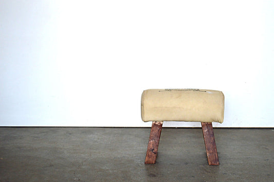 Cavallina Sgabello Cotone e Pelle Gambe in Legno Massello - BH288