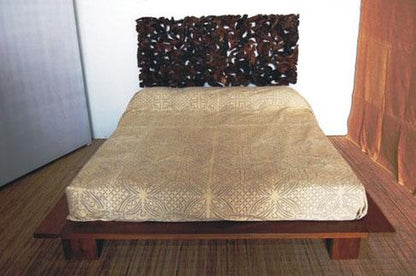 Letto etnico matrimoniale in legno massello con testata in corteccia  lapagoda.net