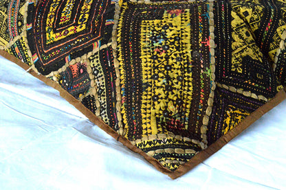 Federa Cuscino Grande in Stoffa Riciclata Cucita a Mano Afghanistan - lapagoda.net